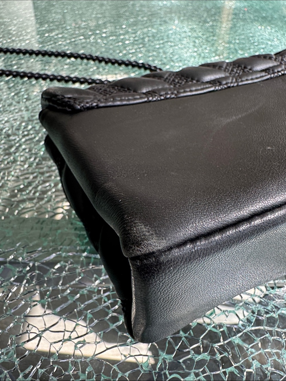 Kurt Geiger Quilted Chain Shoulder crossbody Bag - Black - Picture 9 of 10